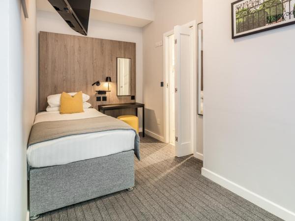 Princes Square : photo 9 de la chambre chambre triple standard