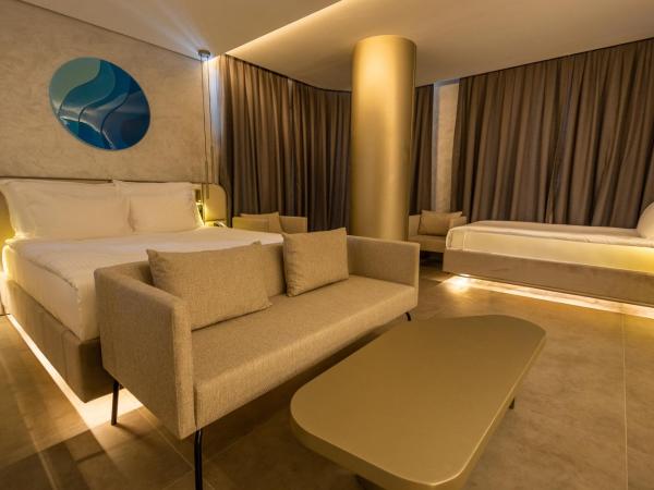 FOUR HILLS HOTEL : photo 1 de la chambre suite junior