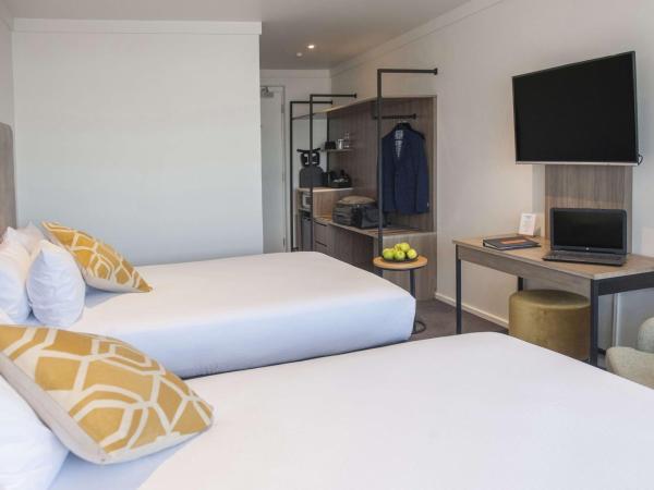 Sudima Hotel Lake Rotorua : photo 2 de la chambre chambre lits jumeaux de luxe 