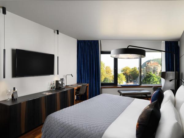 Hotel Clark Budapest - Adults Only : photo 2 de la chambre chambre double - vue sur château