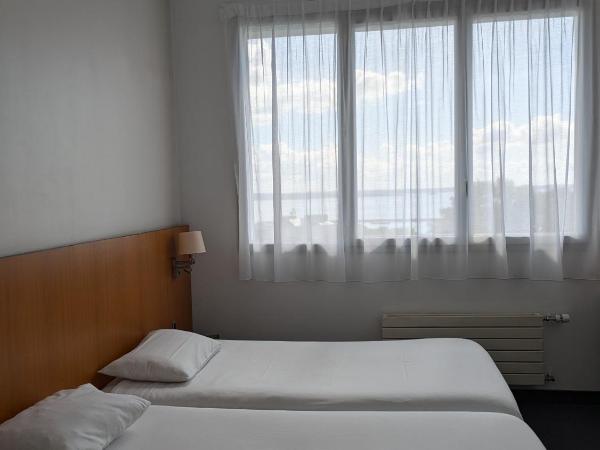 Hotel de la Gare Brest : photo 3 de la chambre chambre lits jumeaux panoramique