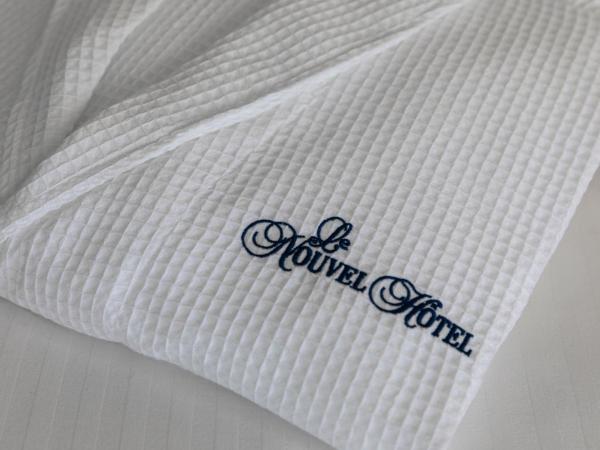 Le Nouvel Hotel : photo 4 de la chambre studio avec 2 lits queen-size