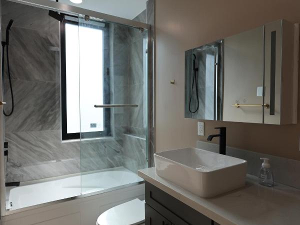 WestLA Hostel Full Bed : photo 6 de la chambre lit dans un dortoir de 4 lits