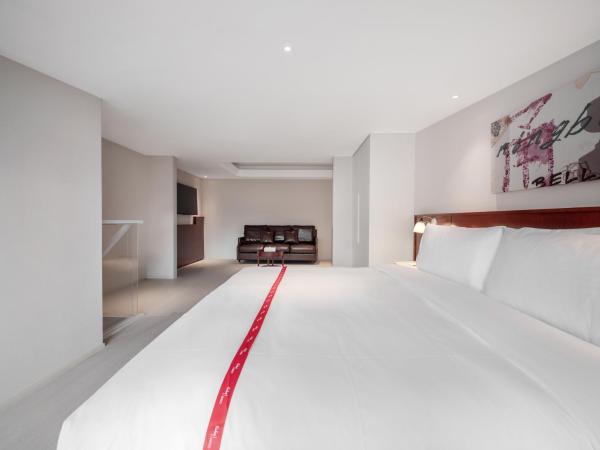 Ruby Bella Hotel Ningbo Old Bund : photo 2 de la chambre chambre double