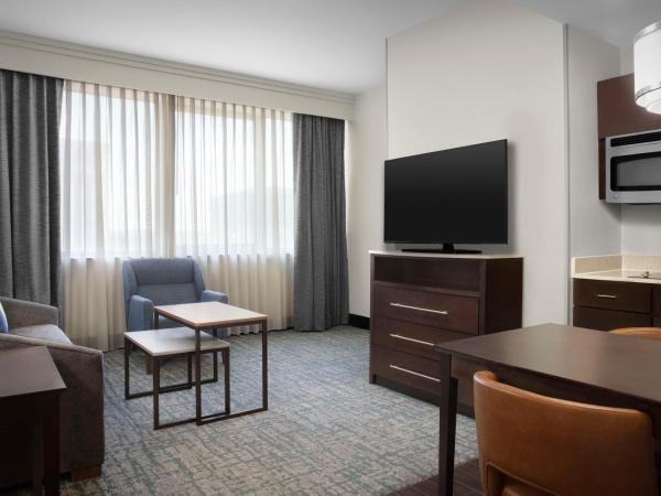 Homewood Suites Dallas Downtown : photo 1 de la chambre suite 1 chambre avec 2 lits queen-size - non-fumeurs