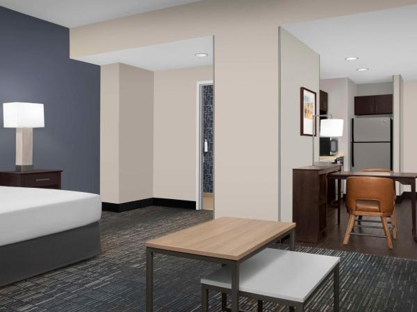 Homewood Suites Dallas Downtown : photo 7 de la chambre suite studio lit king-size - adaptée aux personnes malentendantes - non-fumeurs