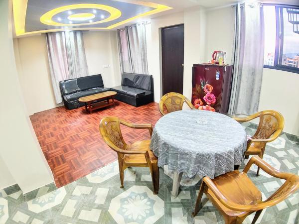 Applewood Inn : photo 3 de la chambre appartement 3 chambres avec balcon