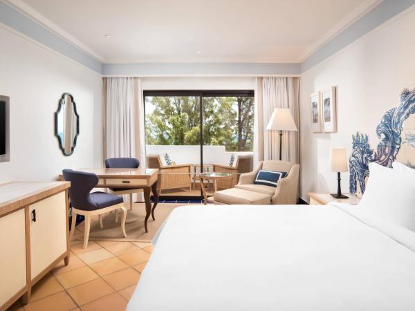Pine Cliffs Hotel, a Luxury Collection Resort, Algarve : photo 2 de la chambre chambre lits jumeaux de luxe avec vue sur l'océan 