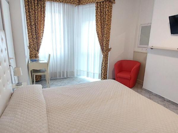 Hotel Viña del Mar Pineta : photo 8 de la chambre hébergement familial plus