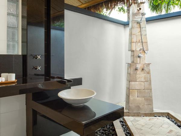 Dhawa Ihuru - with Free Transport : photo 8 de la chambre beachfront sunset villa