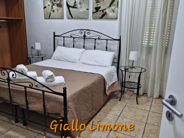 Giallo Limone B&B : photo 1 de la chambre chambre double avec salle de bains privative
