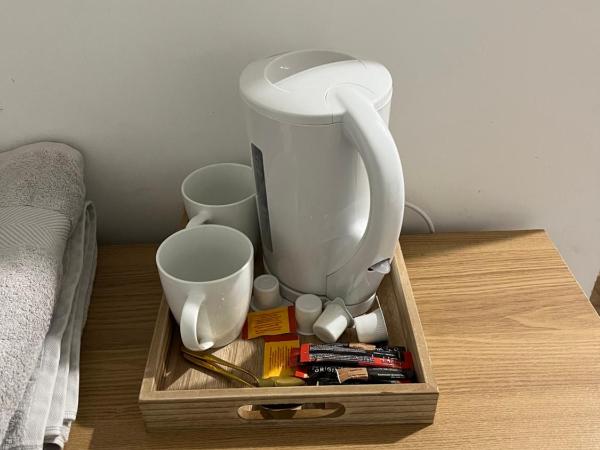 Private Rooms in Victorian House, Forest Hill, London : photo 6 de la chambre chambre double avec salle de bains privative