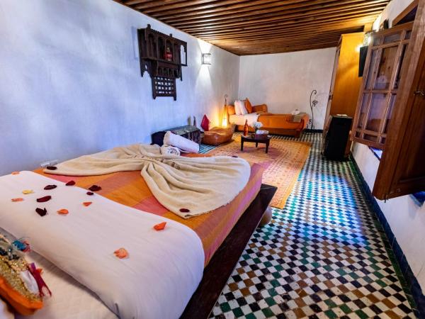 Dar Attajalli : photo 4 de la chambre suite orange