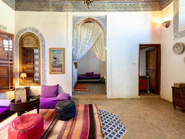 Dar Attajalli : photo 10 de la chambre chambre quadruple avec salle de bains privative