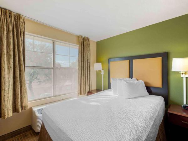 Extended Stay America Suites - Las Vegas - East Flamingo : photo 1 de la chambre studio lit queen-size - non-fumeurs