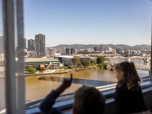 voco Brisbane City Centre, an IHG Hotel : photo 2 de la chambre chambre lits jumeaux avec vue sur la rivière - non-fumeurs