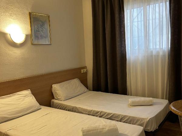 Hostal Sol Celeste : photo 7 de la chambre chambre double Économique