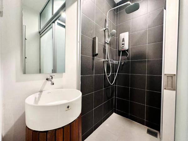 C Y C Heritage Hotel : photo 5 de la chambre chambre triple