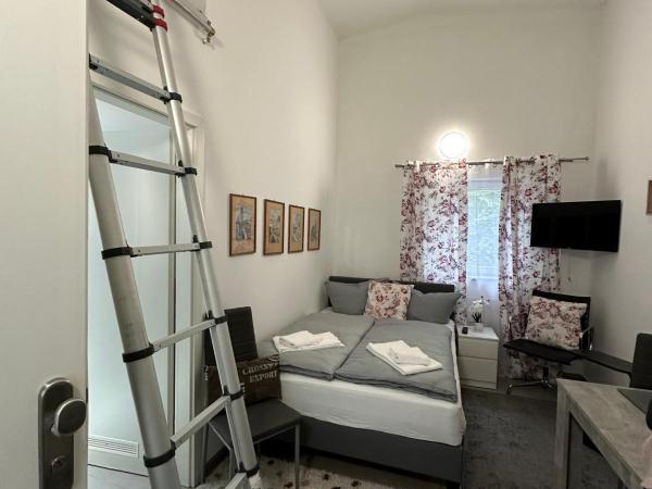 Estelada Boarding Houses - Bogenhausen : photo 7 de la chambre studio