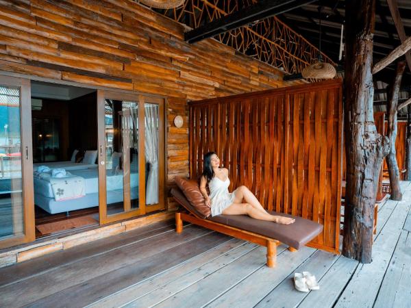 Salakphet Resort : photo 4 de la chambre chambre familiale - vue sur mer