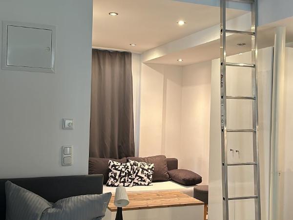 Estelada Boarding Houses - Bogenhausen : photo 2 de la chambre studio