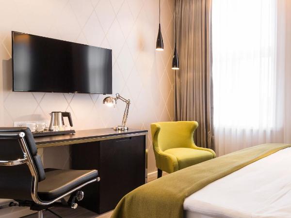 Holiday Inn Dresden - Am Zwinger, an IHG Hotel : photo 4 de la chambre chambre standard