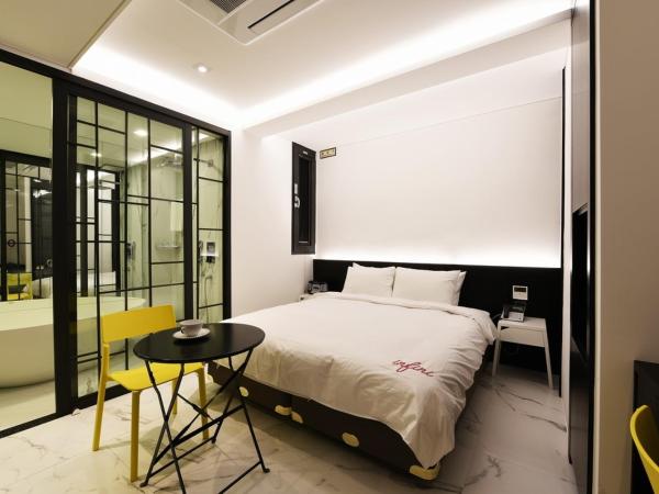 Hotel Infini : photo 2 de la chambre chambre double supérieure