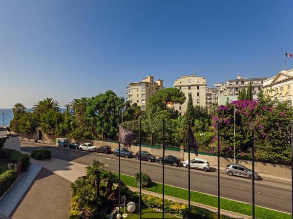 AC Hotel by Marriott Nice : photo 3 de la chambre chambre lit king-size supérieure - vue sur jardin
