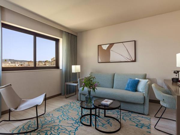 AC Hotel by Marriott Nice : photo 3 de la chambre suite junior - vue sur ville