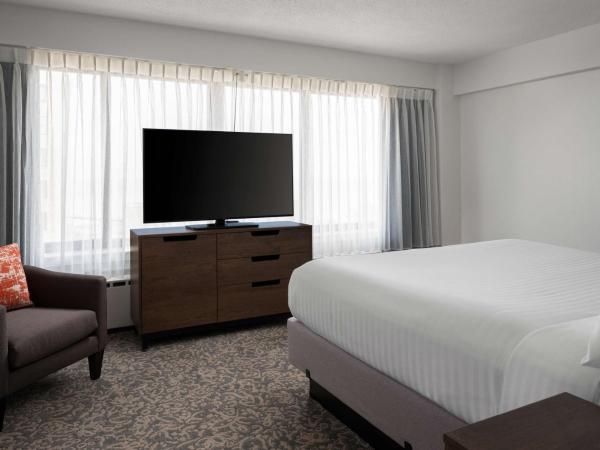 Sonesta ES Suites Chicago Downtown Magnificent Mile Medical : photo 2 de la chambre suite 2 chambres avec lit king-size et lit queen-size