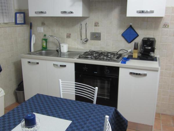 LE GEMME DI PERUGIA - alloggi in centro storico - VIA DELLA CUPA / VIA DELIZIOSA : photo 2 de la chambre chambre quadruple supérieure