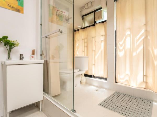 Apple lnn Causeway Bay : photo 2 de la chambre chambre lits jumeaux standard