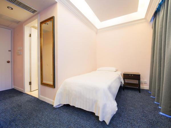 Warwick Hotel Cheung Chau : photo 4 de la chambre chambre triple