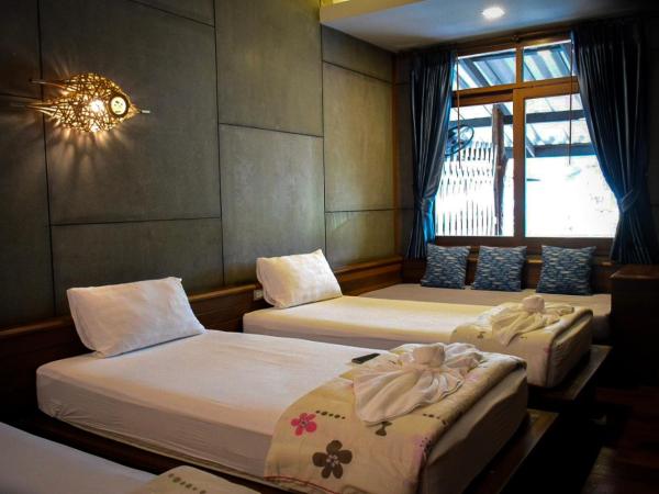 Salakphet Resort : photo 3 de la chambre hébergement deluxe avec terrasse