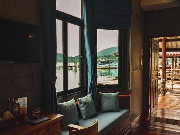 Salakphet Resort : photo 5 de la chambre hébergement deluxe avec terrasse