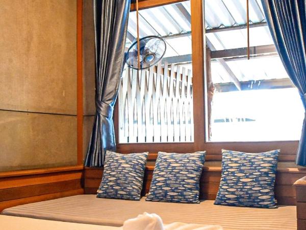 Salakphet Resort : photo 4 de la chambre hébergement deluxe avec terrasse