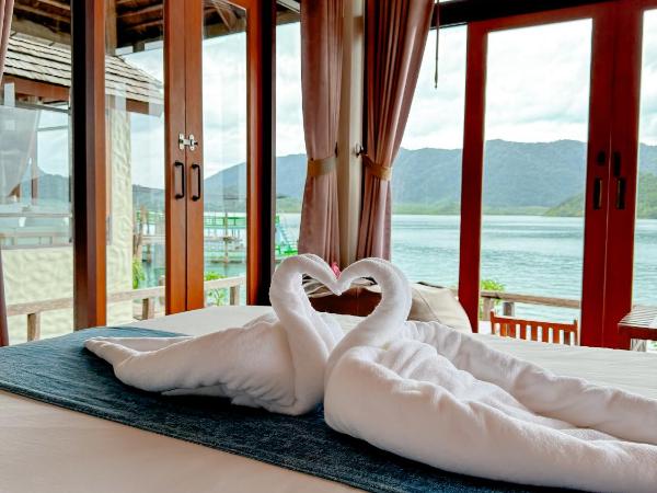 Salakphet Resort : photo 3 de la chambre villa - vue sur mer