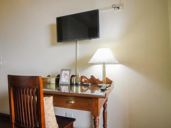 Sourire at Rattanakosin Island Hotel : photo 4 de la chambre studio familial