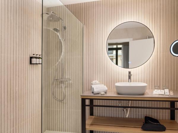 Catalonia Puerta del Sol : photo 7 de la chambre chambre premium