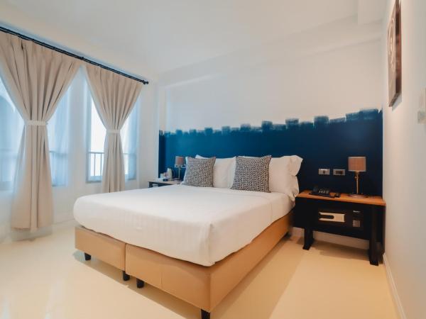 Xinlor House - Phuket Old Town : photo 1 de la chambre chambre standard lit queen-size