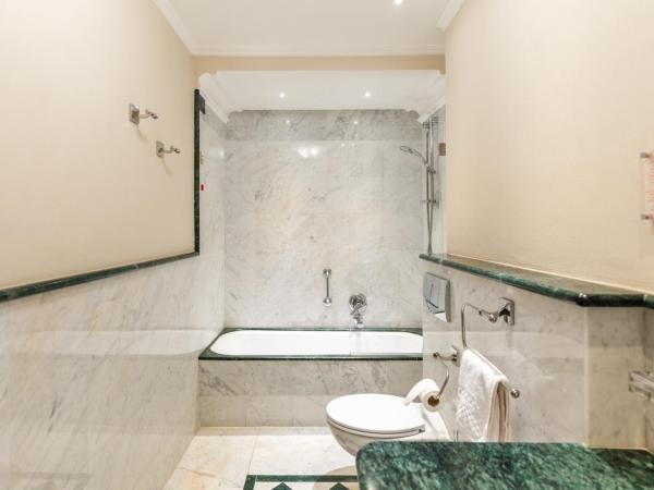 Art Hotel Commercianti : photo 7 de la chambre suite junior