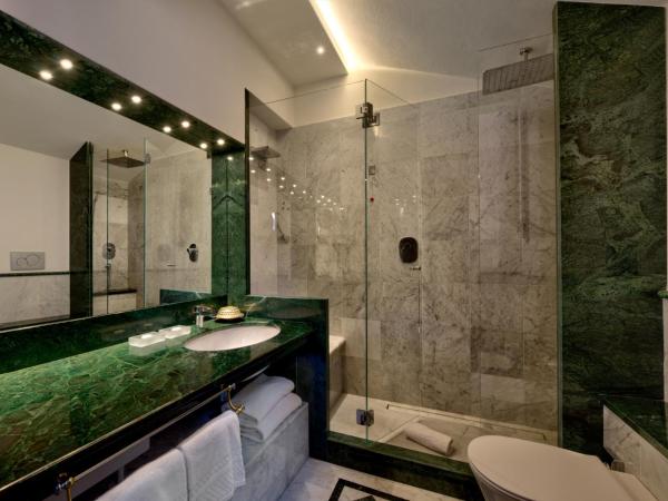 Art Hotel Commercianti : photo 6 de la chambre suite