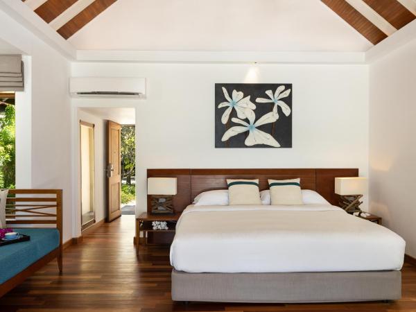 Kurumba Maldives : photo 6 de la chambre bungalow de luxe - bord de plage