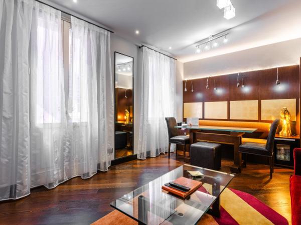 Art Hotel Commercianti : photo 6 de la chambre appartement 1 chambre - annexe