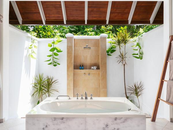 Kurumba Maldives : photo 8 de la chambre bungalow deluxe