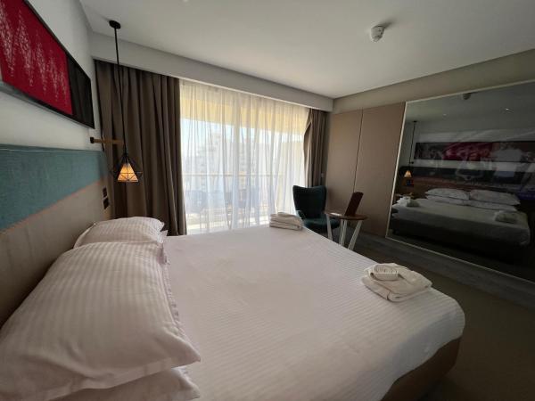 Sousse Pearl Marriott Resort & Spa : photo 1 de la chambre suite exécutive 2 chambres avec balcon - côté mer