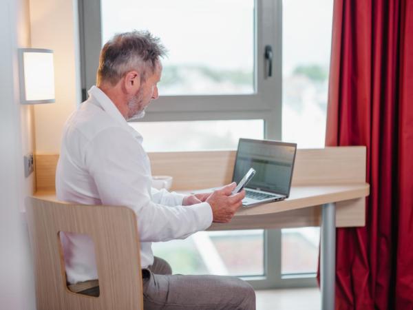 Premiere Classe Le Havre Centre-LES DOCKS : photo 4 de la chambre chambre lits jumeaux