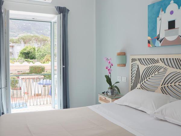 Hotel Lord Byron : photo 4 de la chambre chambre double standard