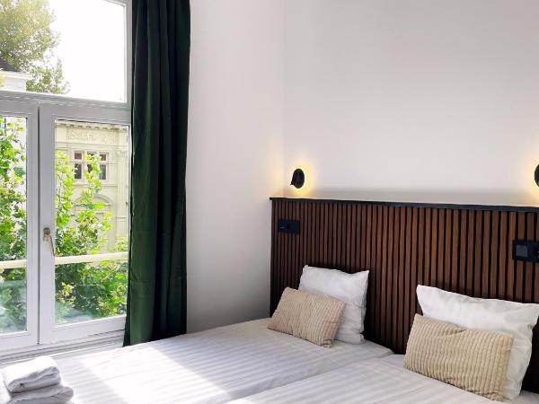 Hotel Plantage : photo 1 de la chambre petite chambre lits jumeaux