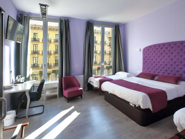 Hotel Ginebra : photo 3 de la chambre chambre quadruple
